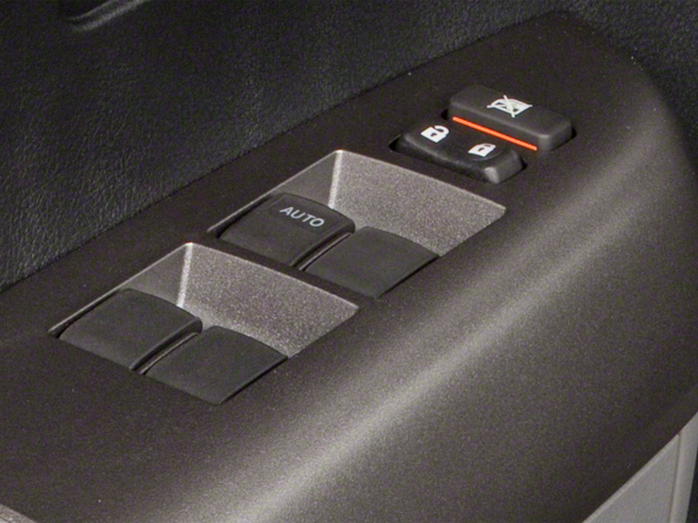 2011 Toyota Tundra Truck LTD