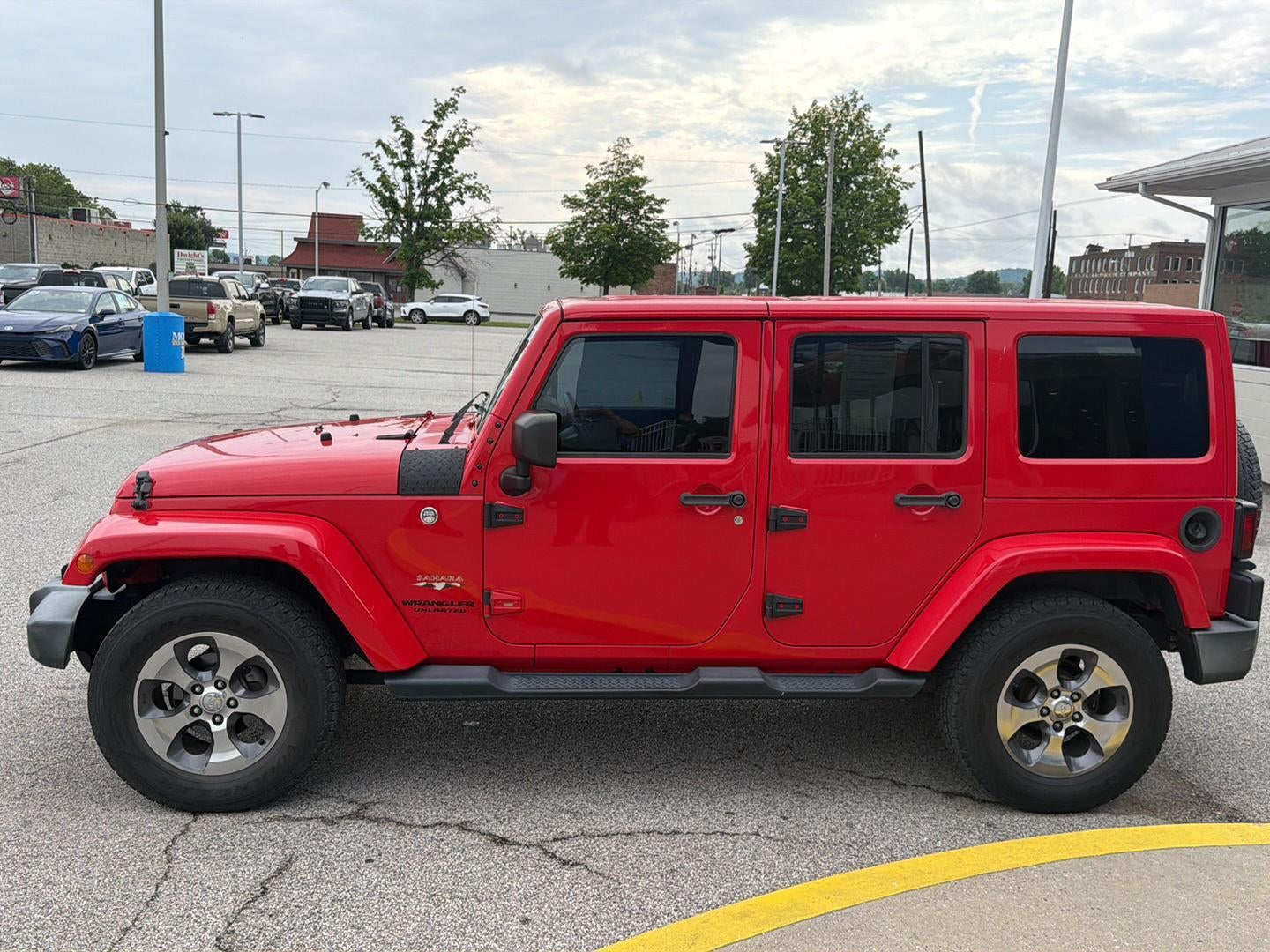 2016 Jeep Wrangler Unlimited Sahara