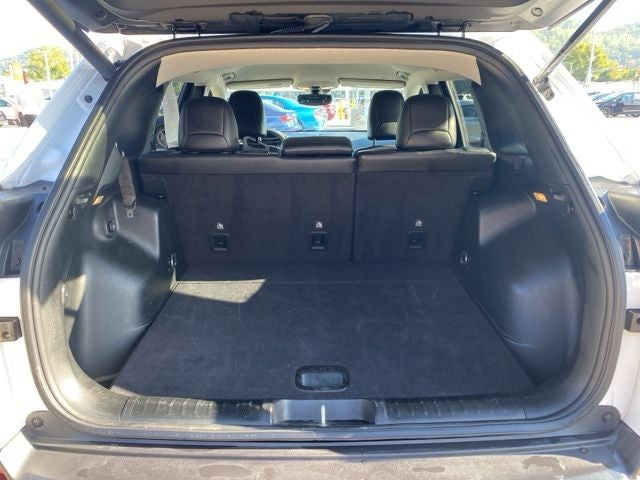 2023 Jeep Cherokee Altitude