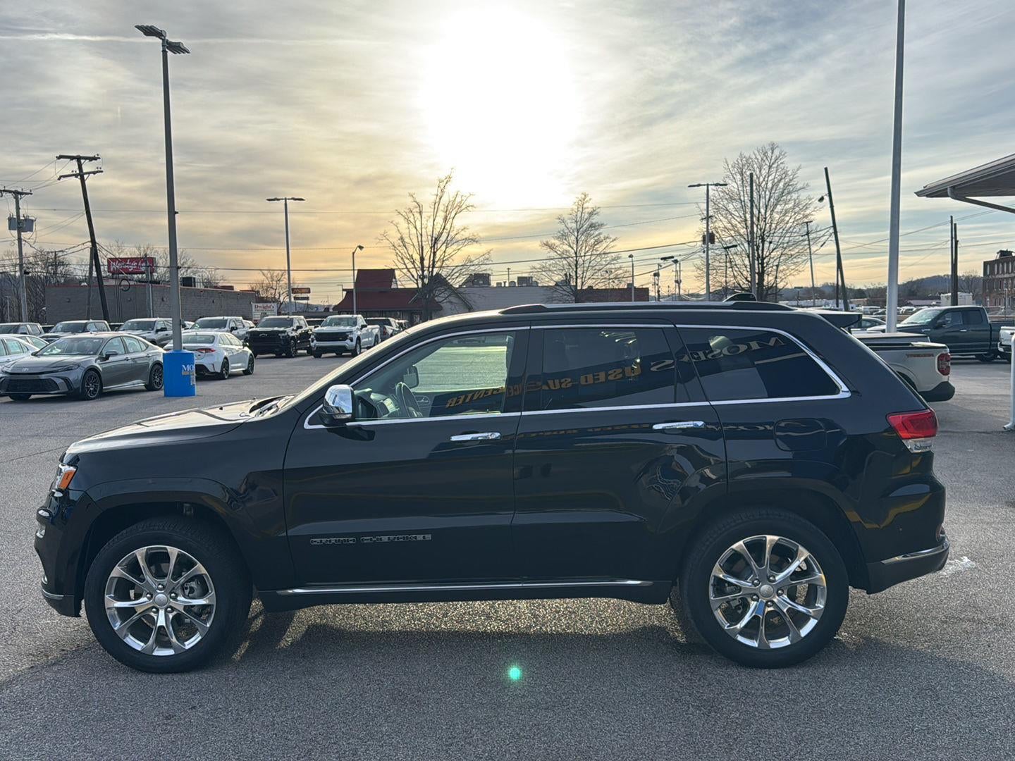 2019 Jeep Grand Cherokee Summit