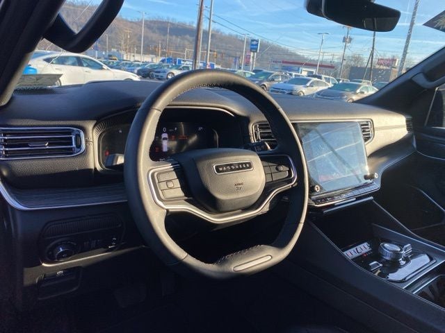 2024 Jeep Wagoneer L Series III