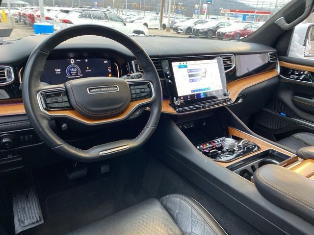 2022 Jeep Grand Wagoneer Series III