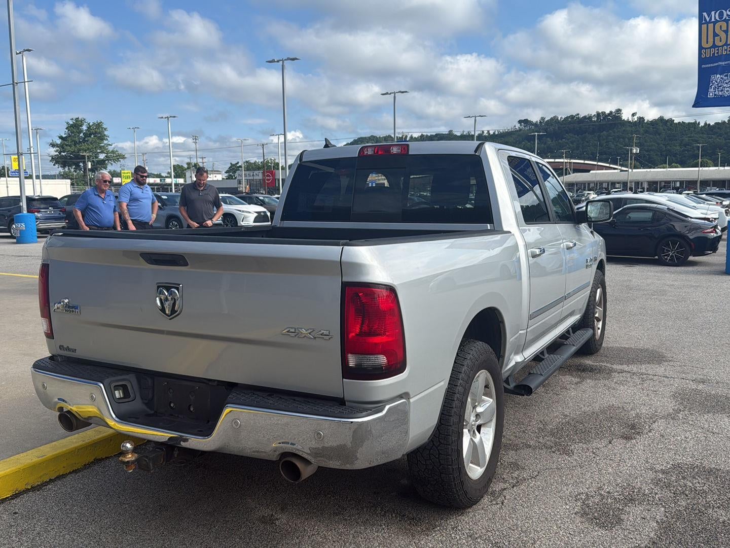 2016 RAM 1500 Base