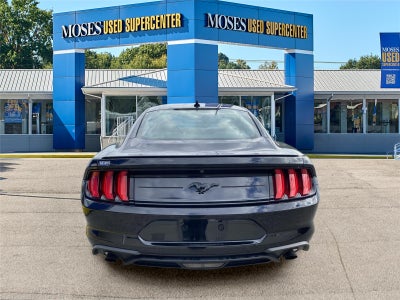 2022 Ford Mustang EcoBoost