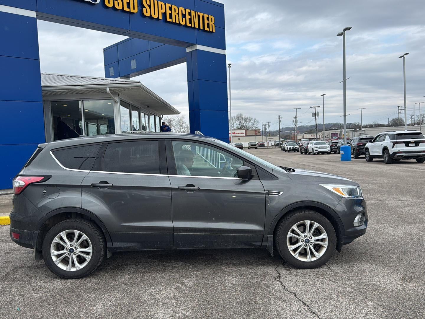 2017 Ford Escape SE