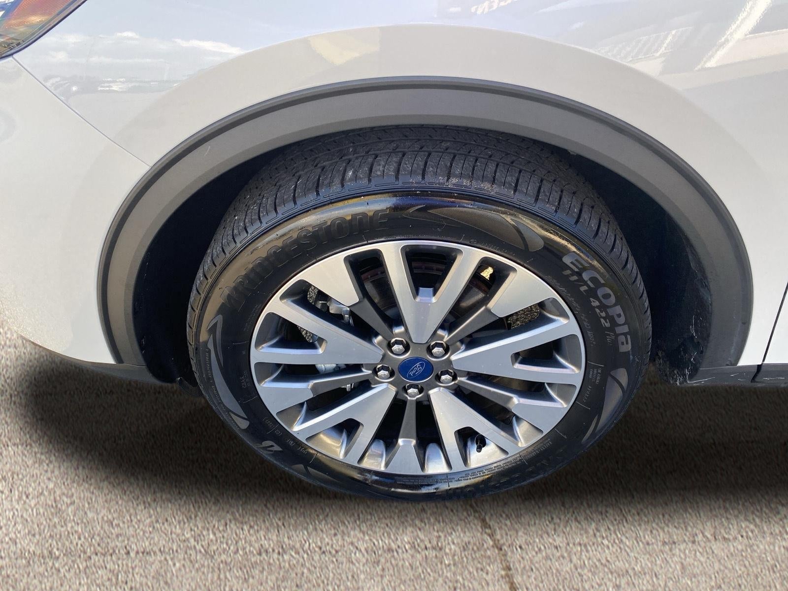 2022 Ford Escape Titanium