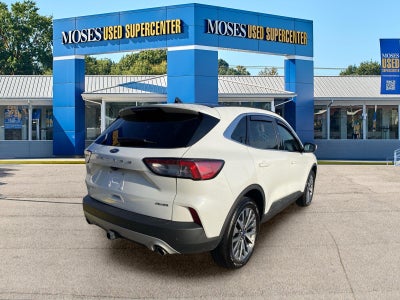 2022 Ford Escape Titanium