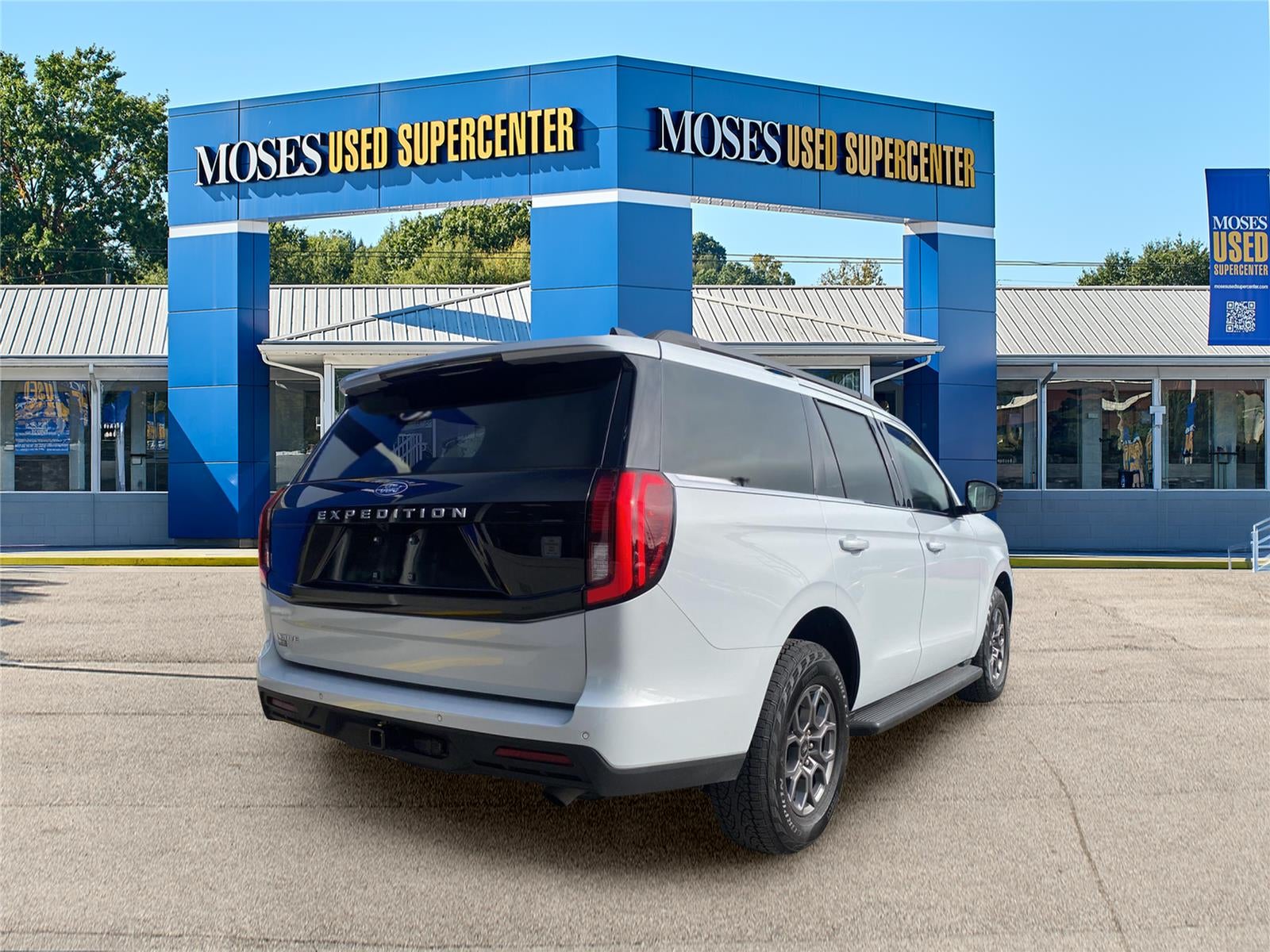 2025 Ford Expedition Active