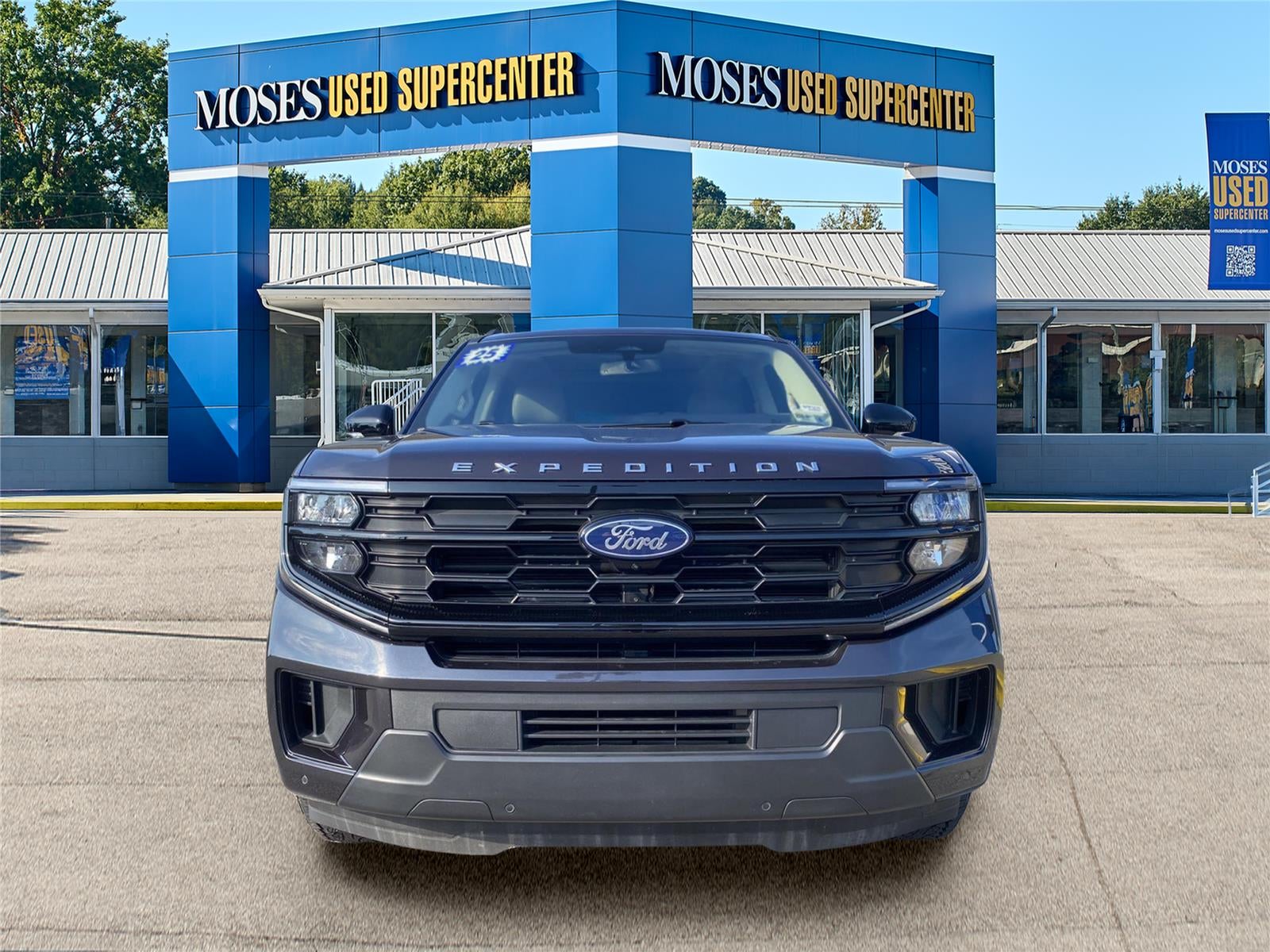 2025 Ford EXPEDITION ACTIVE Base