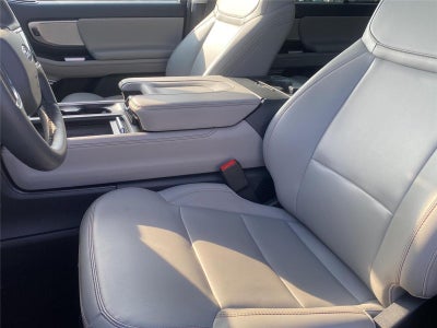 2025 Ford EXPEDITION ACTIVE Base