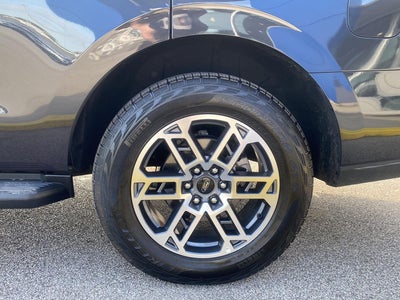 2025 Ford EXPEDITION ACTIVE Base