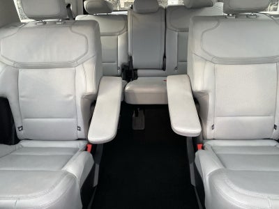 2025 Ford EXPEDITION Base