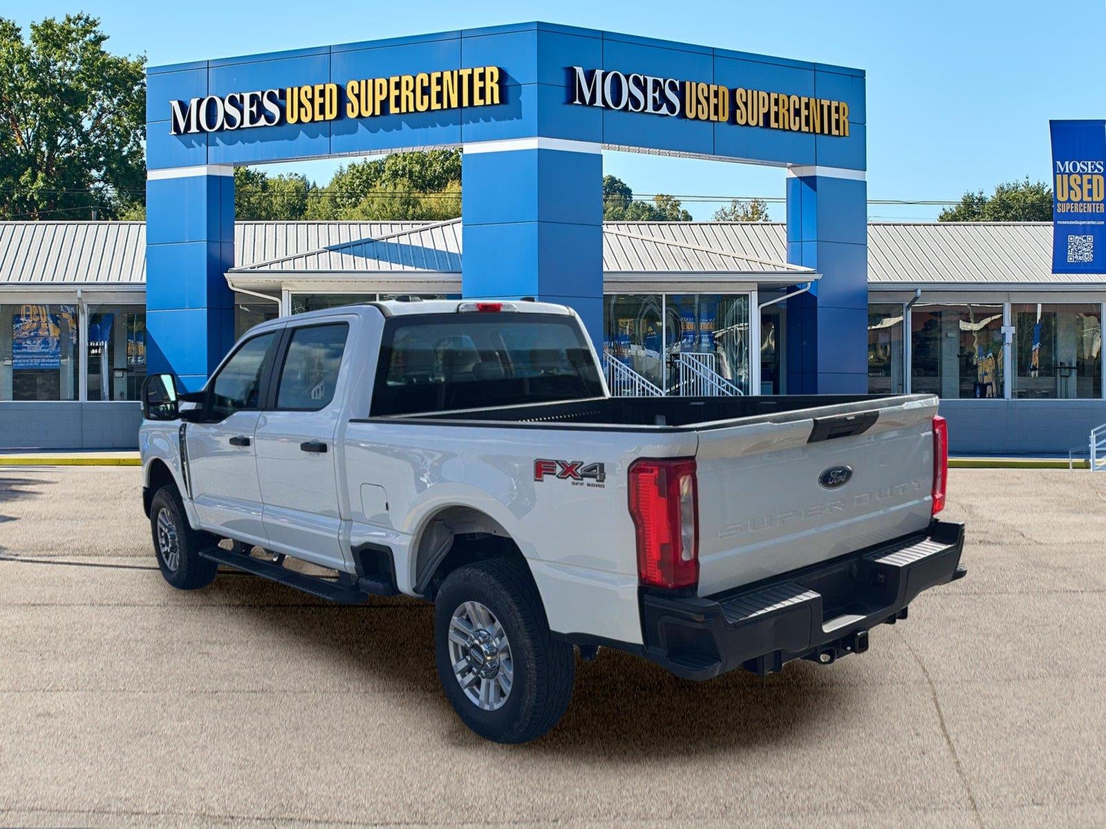 2023 Ford Super Duty F-350 Srw XL