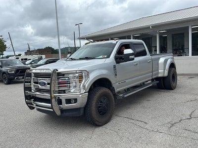 2018 Ford Super Duty F-350 DRW LARIAT