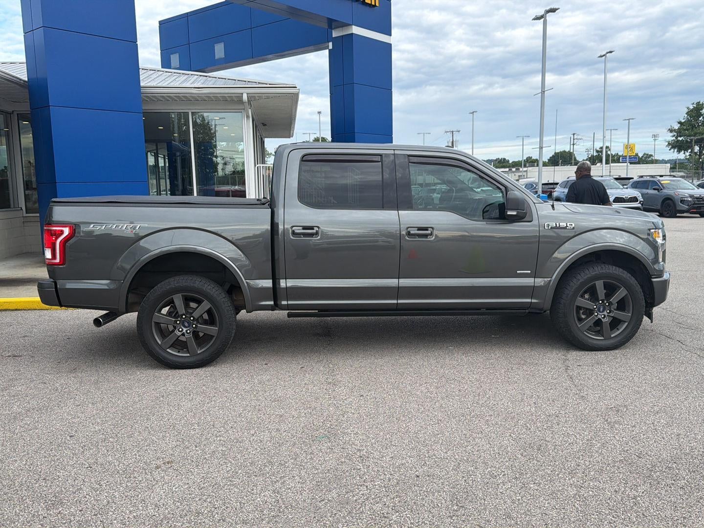 2017 Ford F-150 XLT