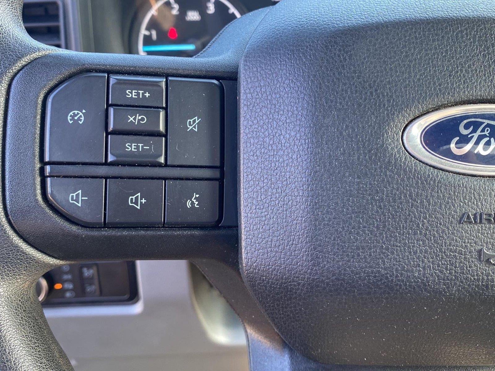 2023 Ford Super Duty F-350 XLT