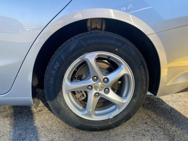 2017 Chevrolet Malibu LS 1LS