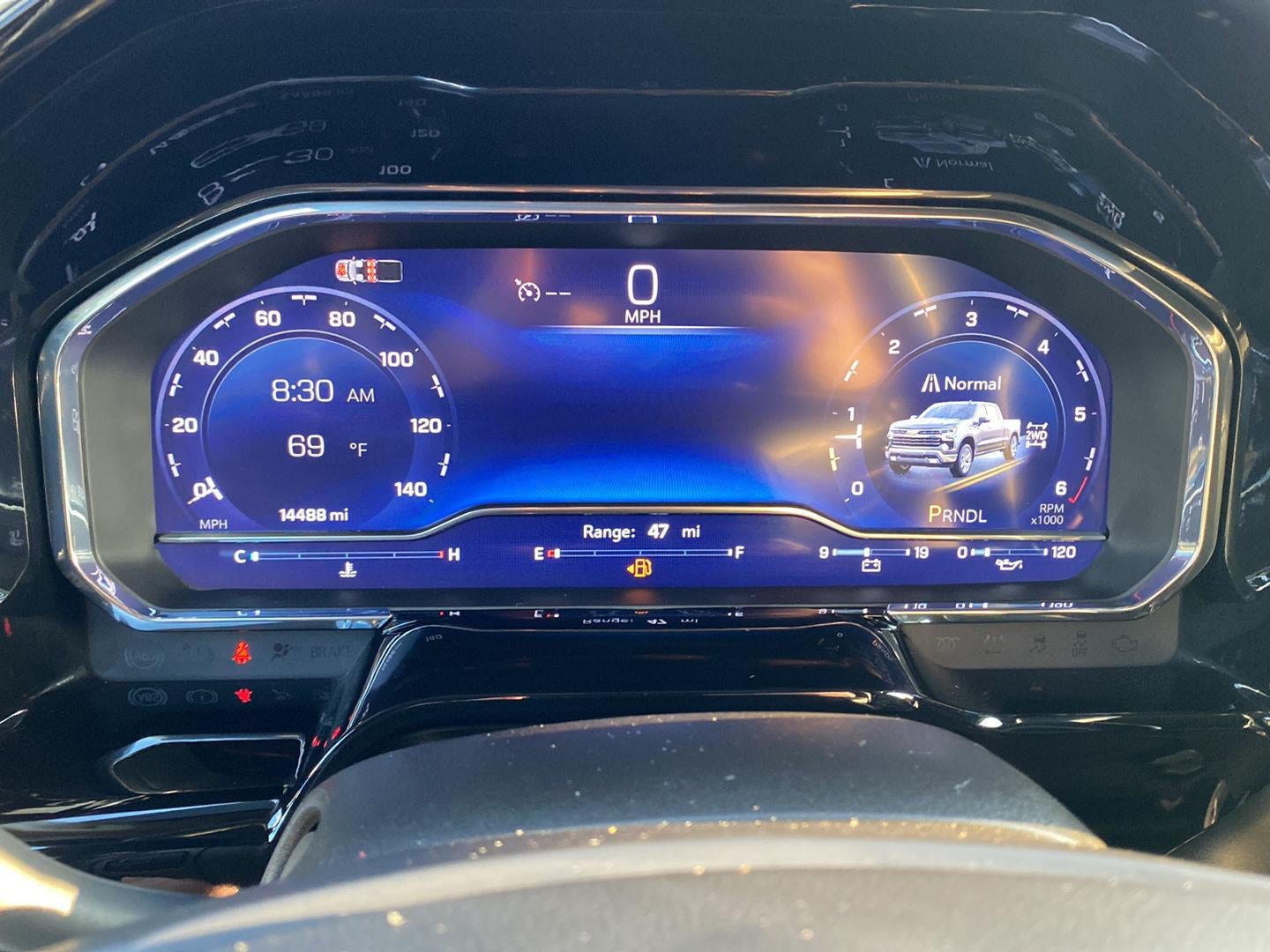 2025 Chevrolet Silverado 1500 LT