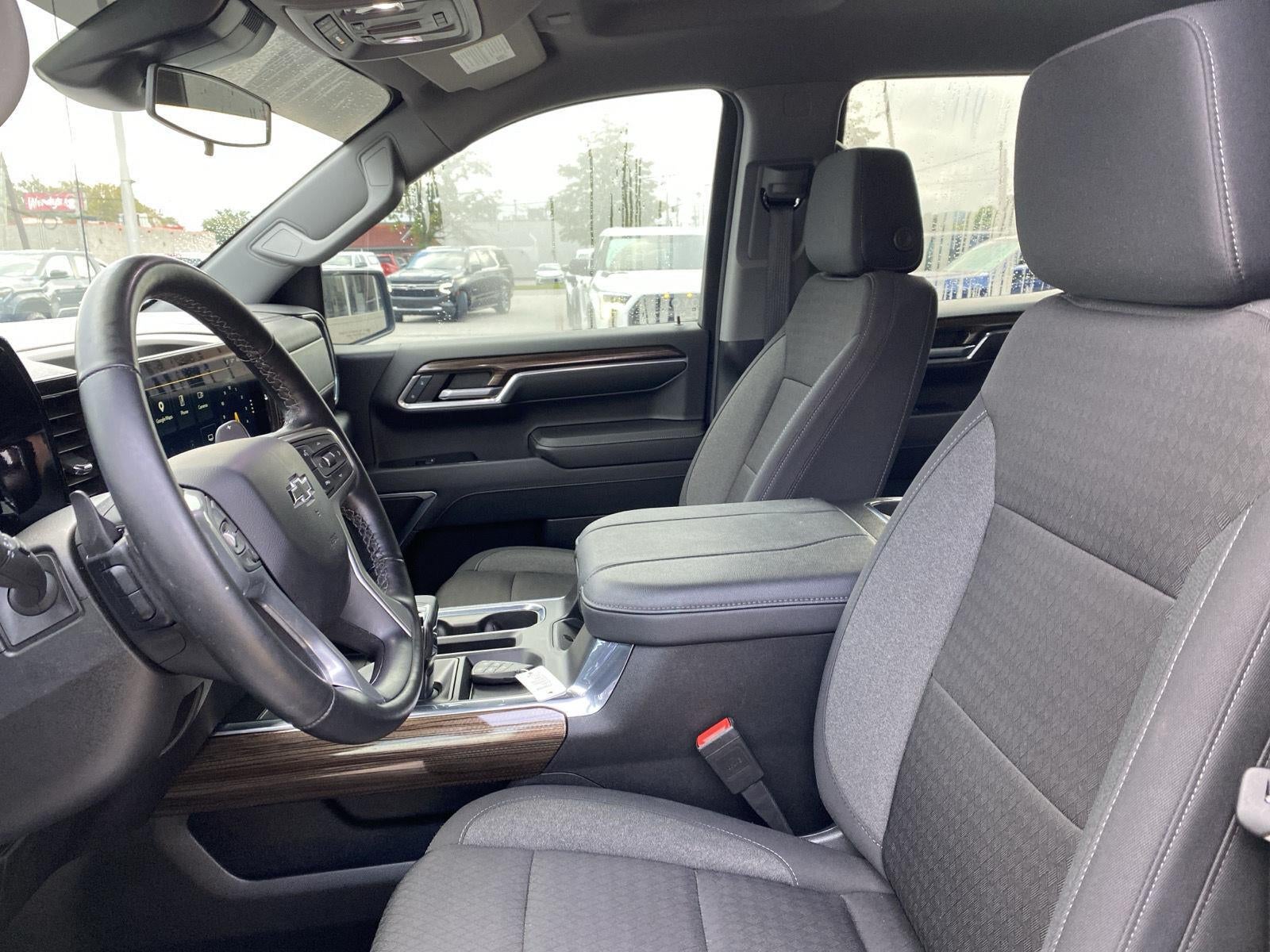2024 Chevrolet Silverado 1500 RST