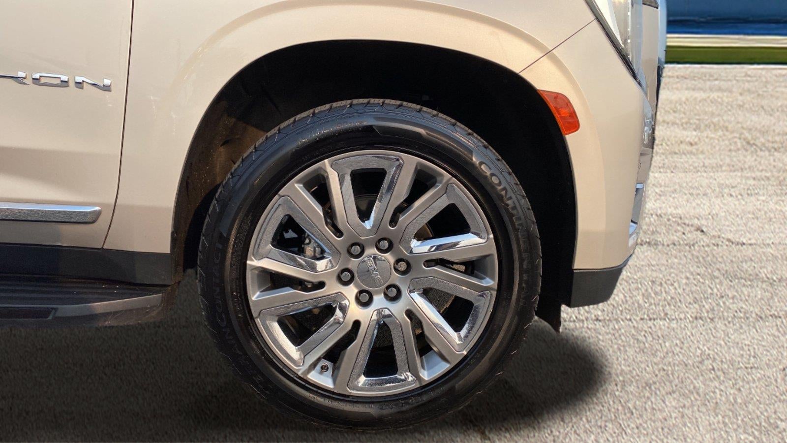 2021 GMC Yukon SLT