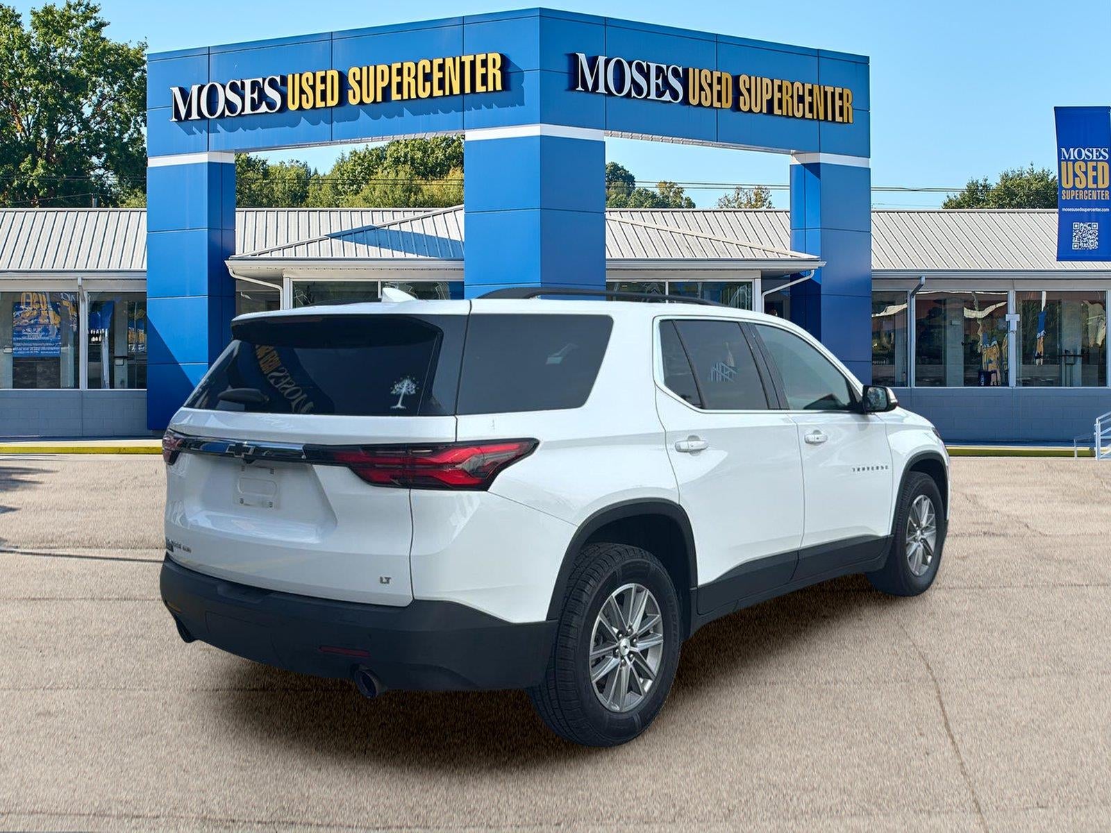 2022 Chevrolet Traverse LT Leather