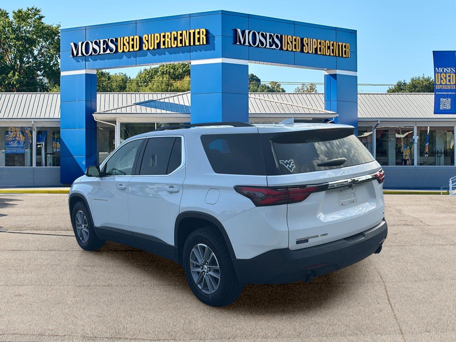 2022 Chevrolet Traverse LT Leather