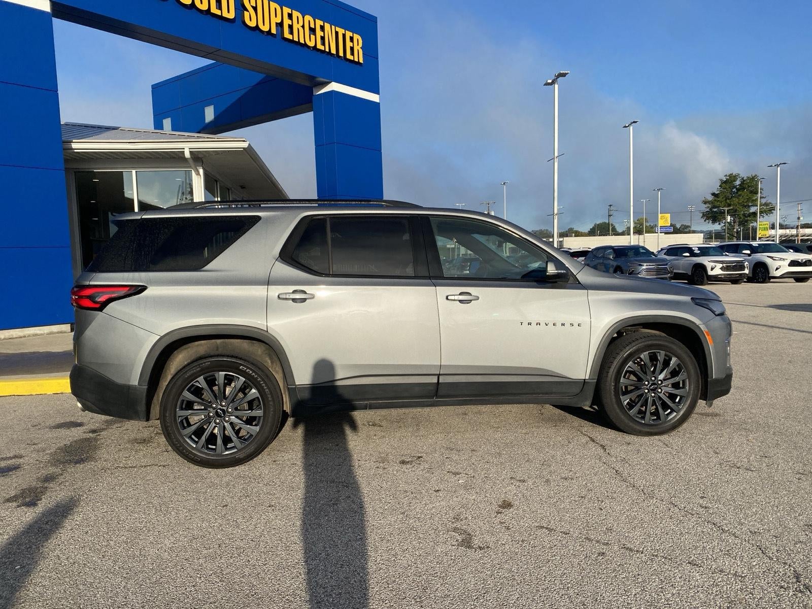 2023 Chevrolet Traverse RS
