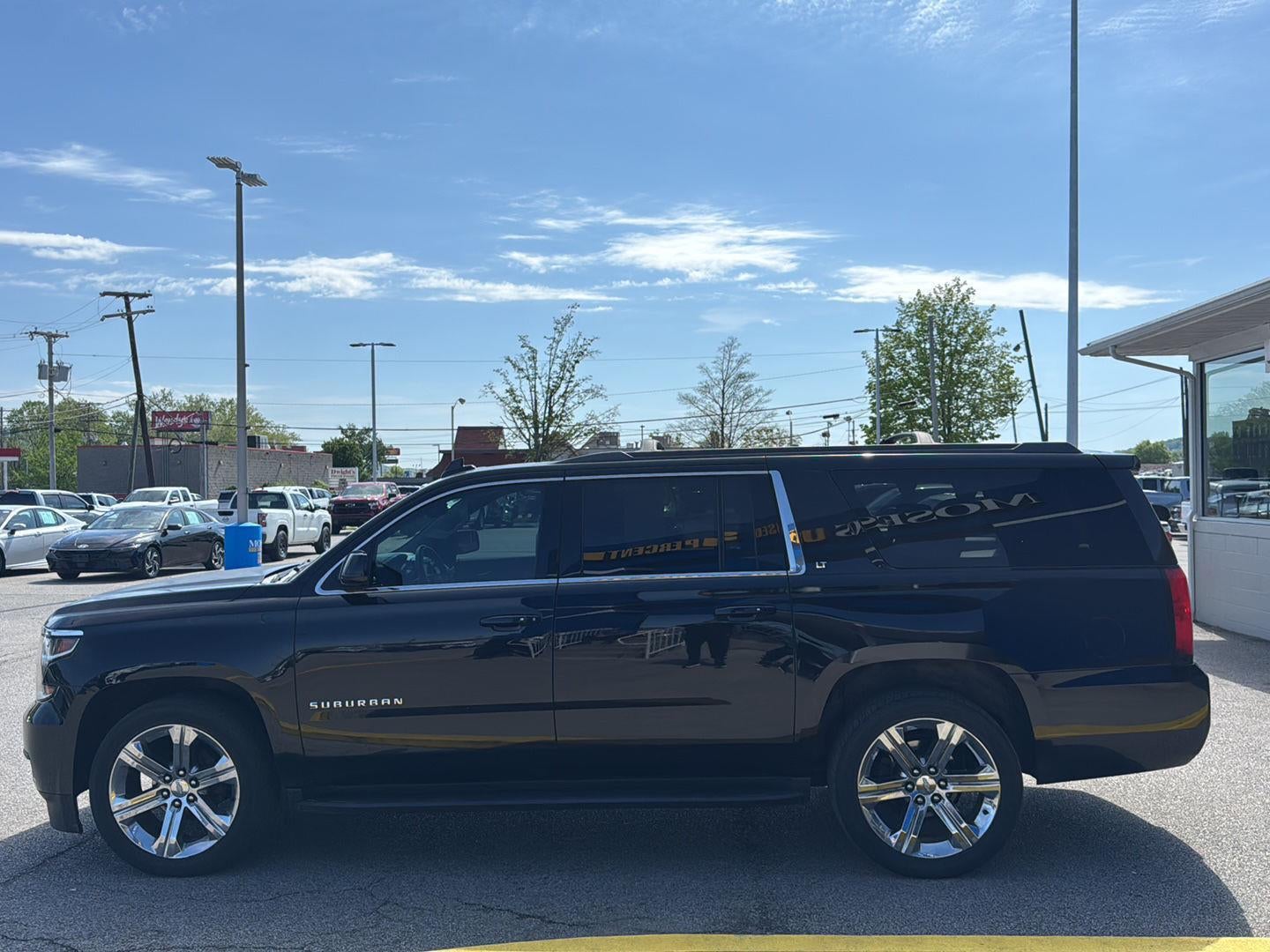 2017 Chevrolet Suburban LT