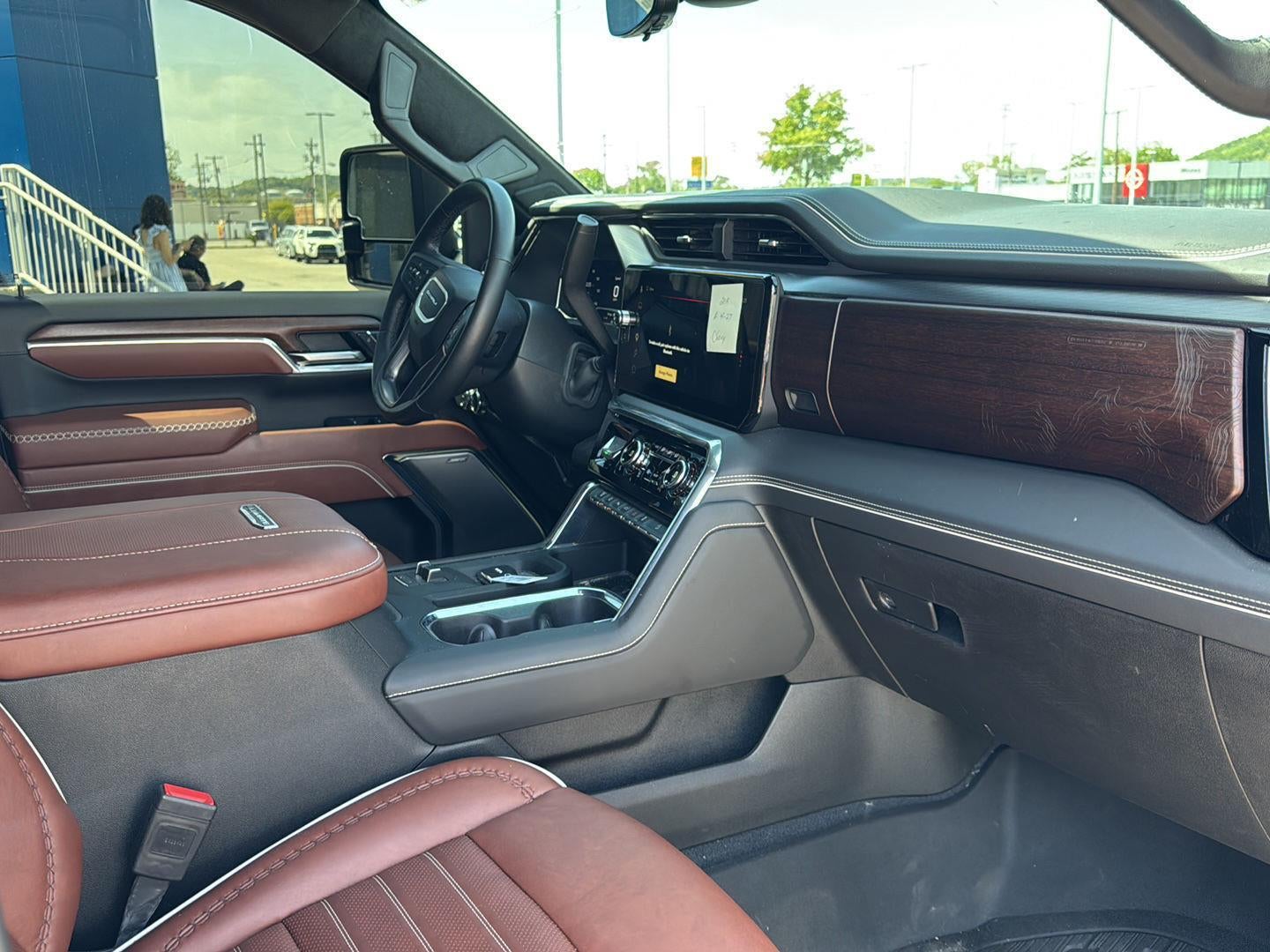 2025 GMC Sierra 2500HD Denali Ultimate