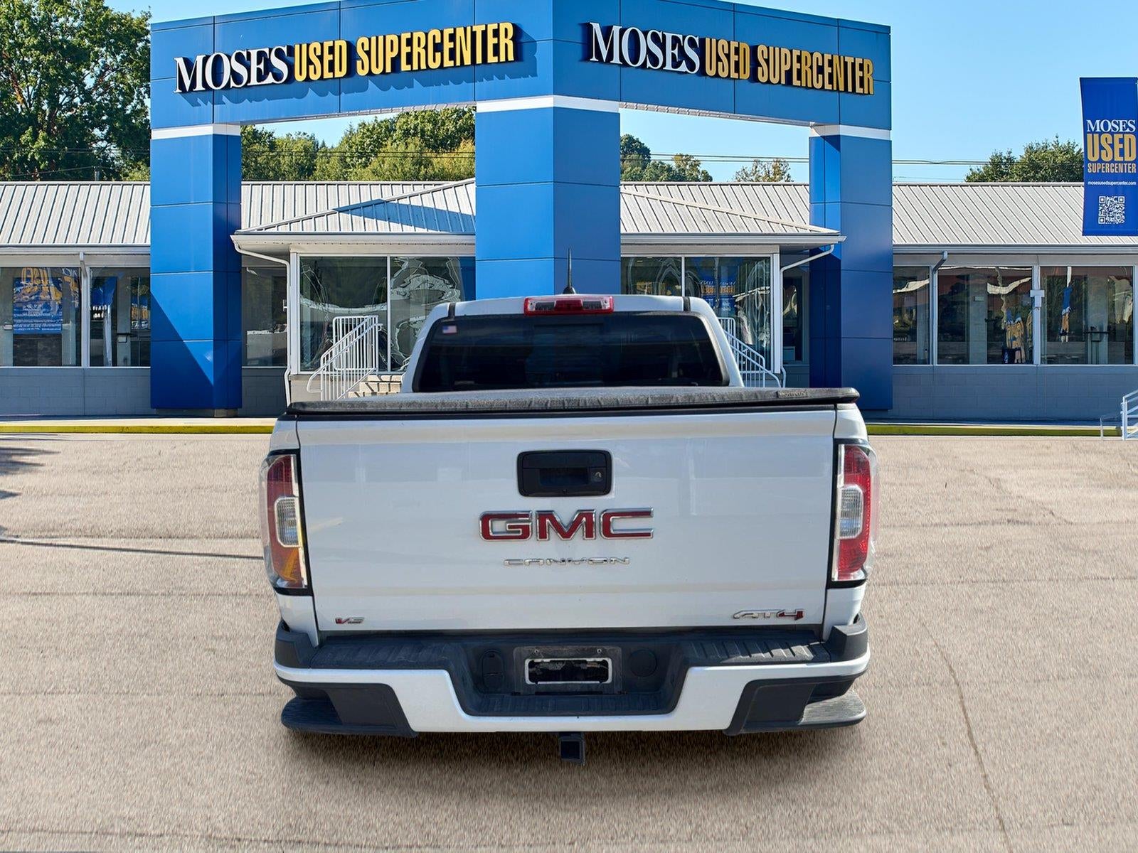 2022 GMC Canyon 4WD AT4 w/Cloth