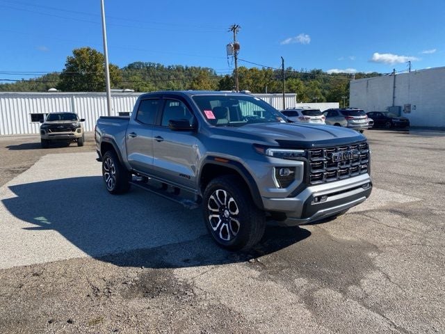 2024 GMC Canyon AT4