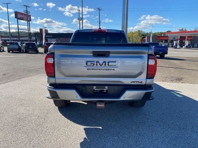 2024 GMC Canyon AT4