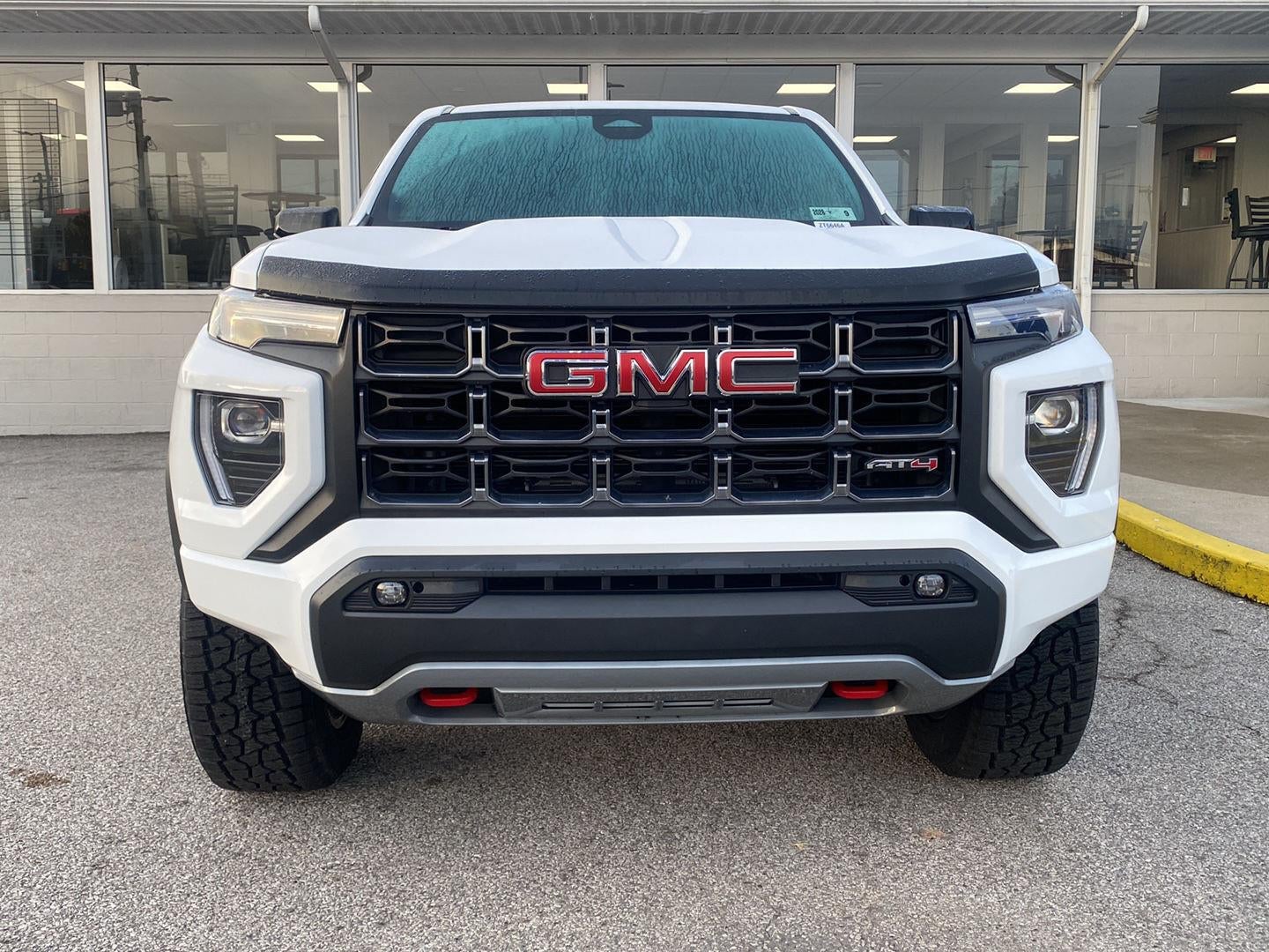 2023 GMC Canyon 4WD AT4