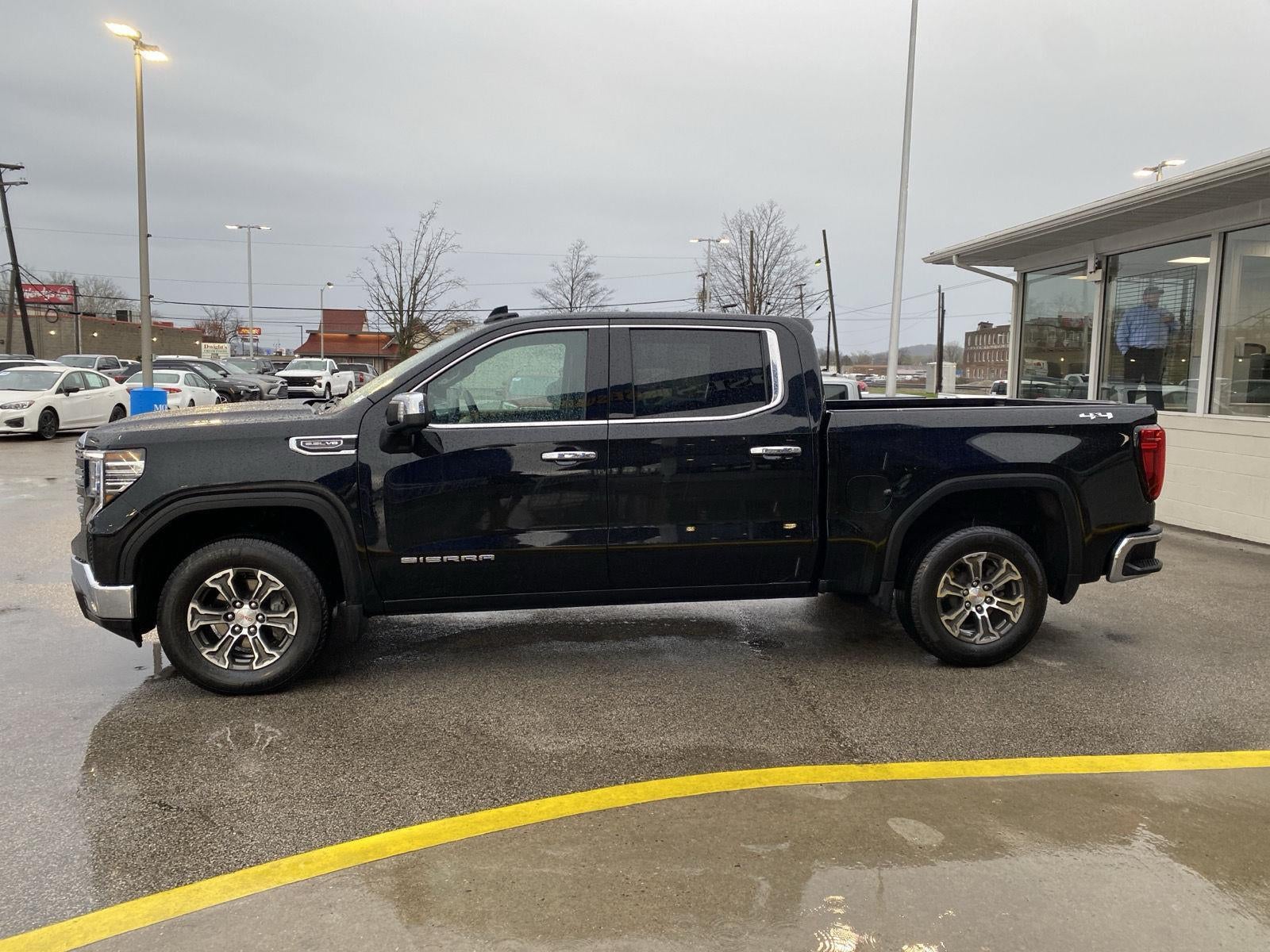 2026 GMC Sierra 1500 SLT