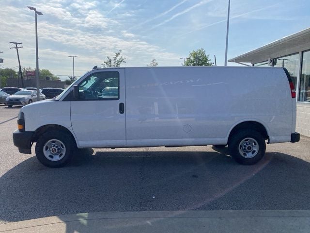 2023 GMC Savana 2500 Work Van