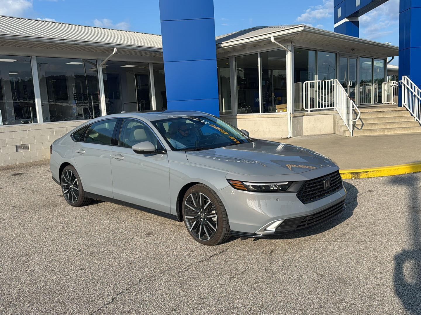 2025 Honda Accord Hybrid Touring