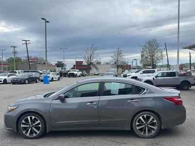 2016 Nissan Altima 2.5 SR