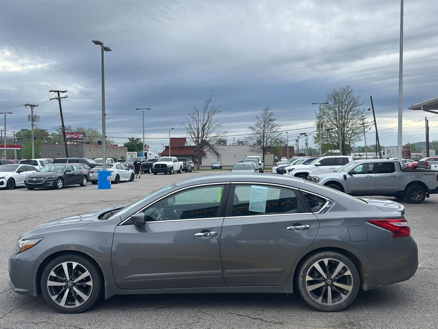 2016 Nissan Altima 2.5 SR