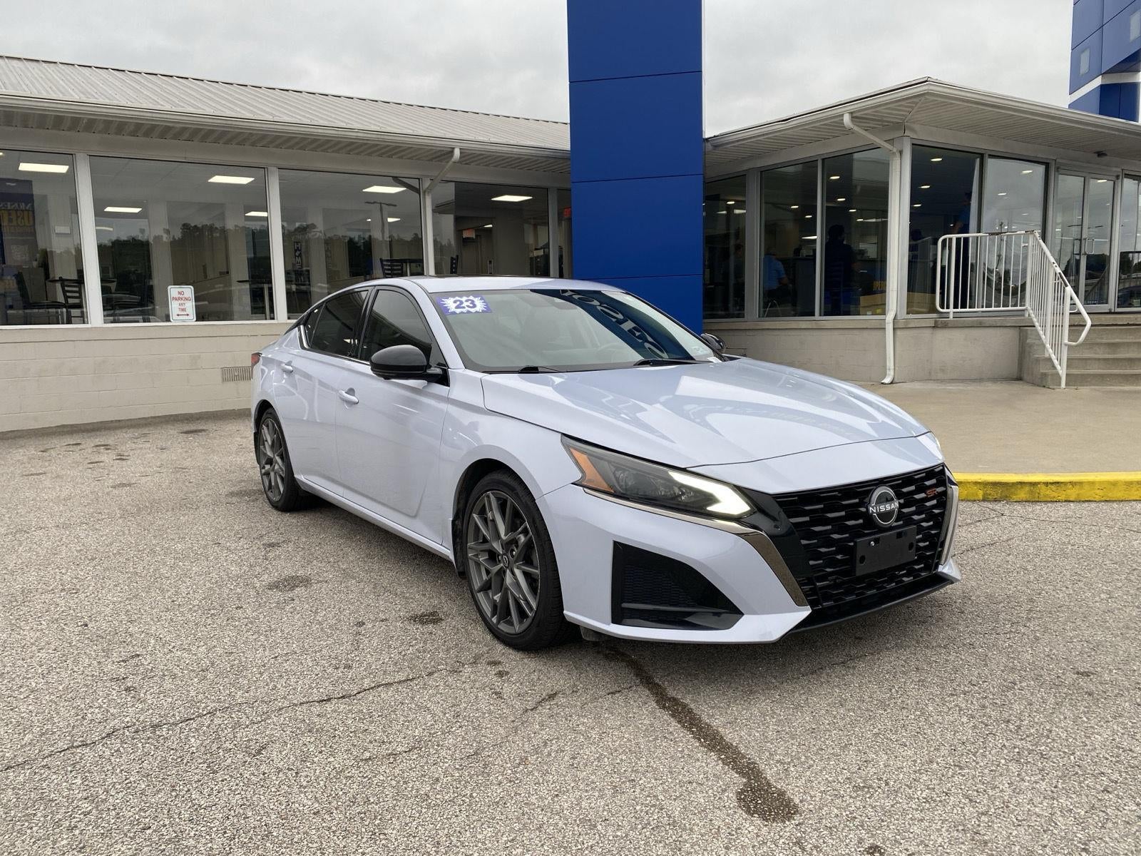 2023 Nissan Altima 2.0 SR