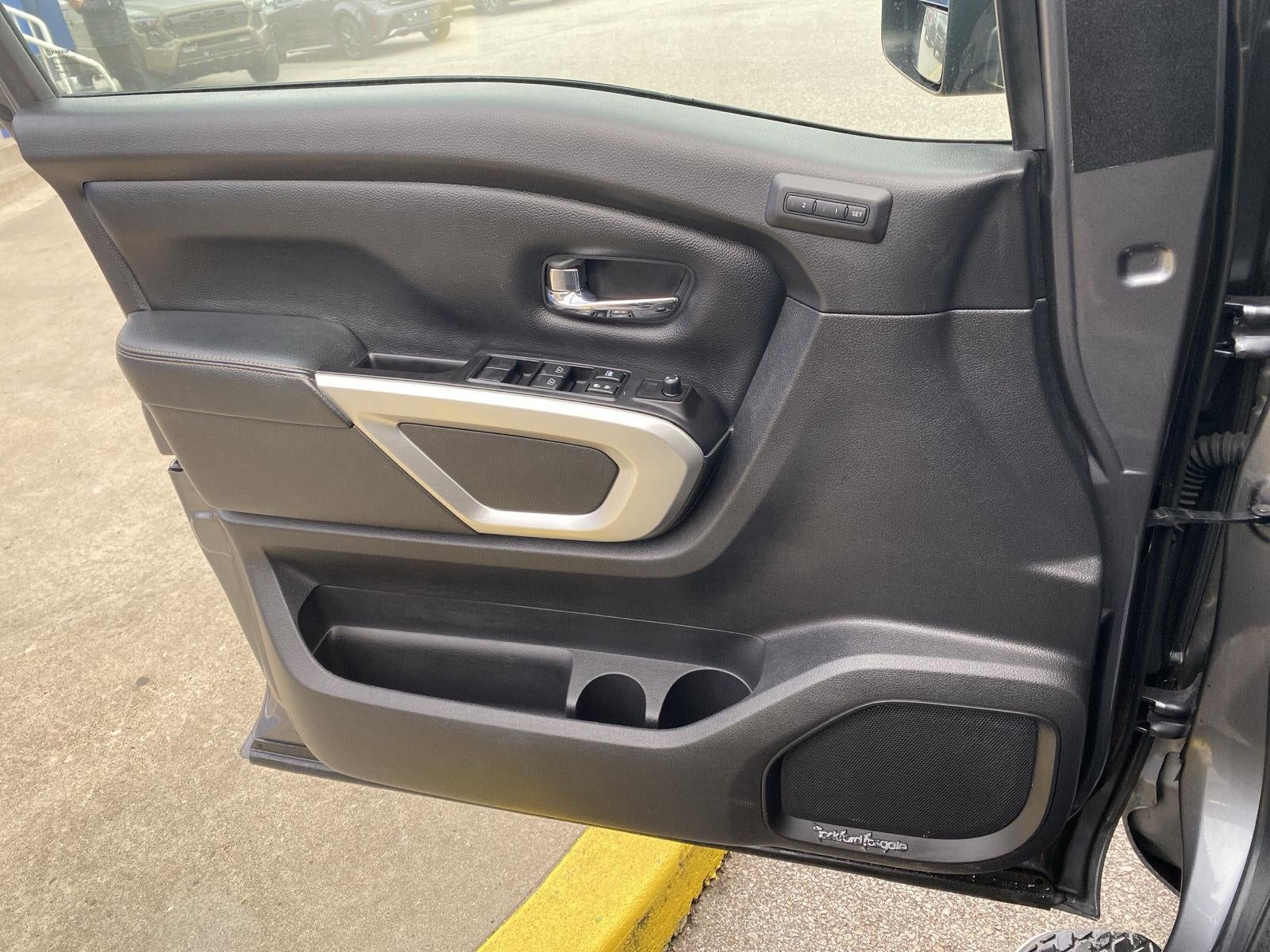 2018 Nissan Titan SL