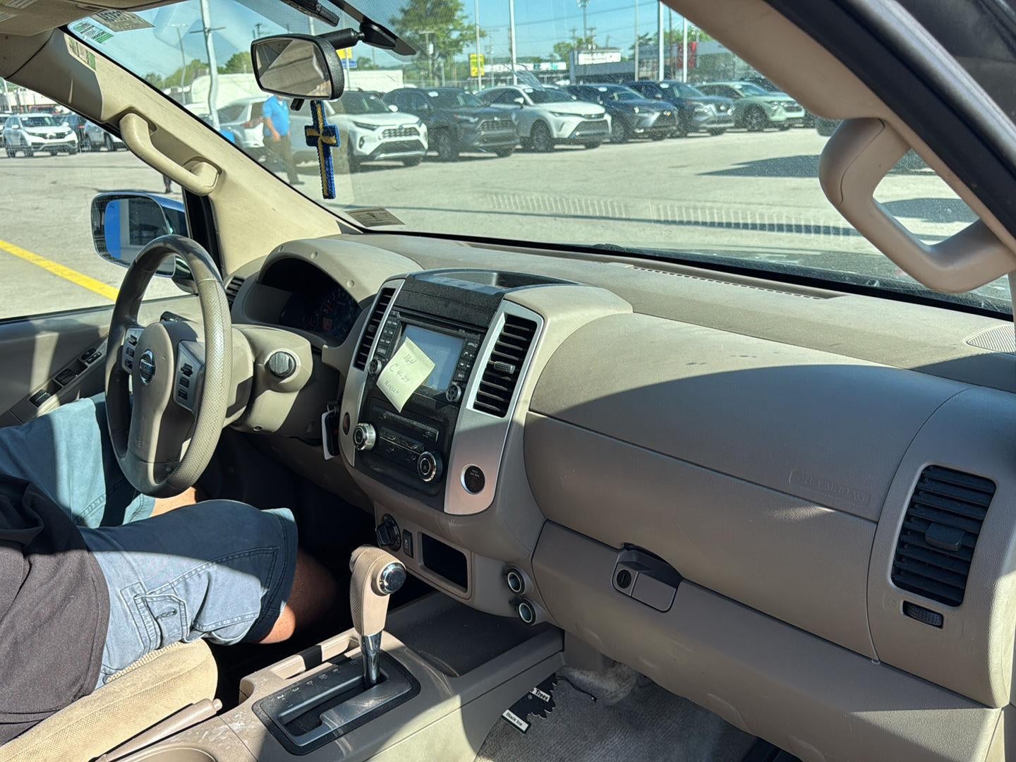 2015 Nissan Frontier SV