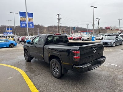 2025 Nissan Frontier SV