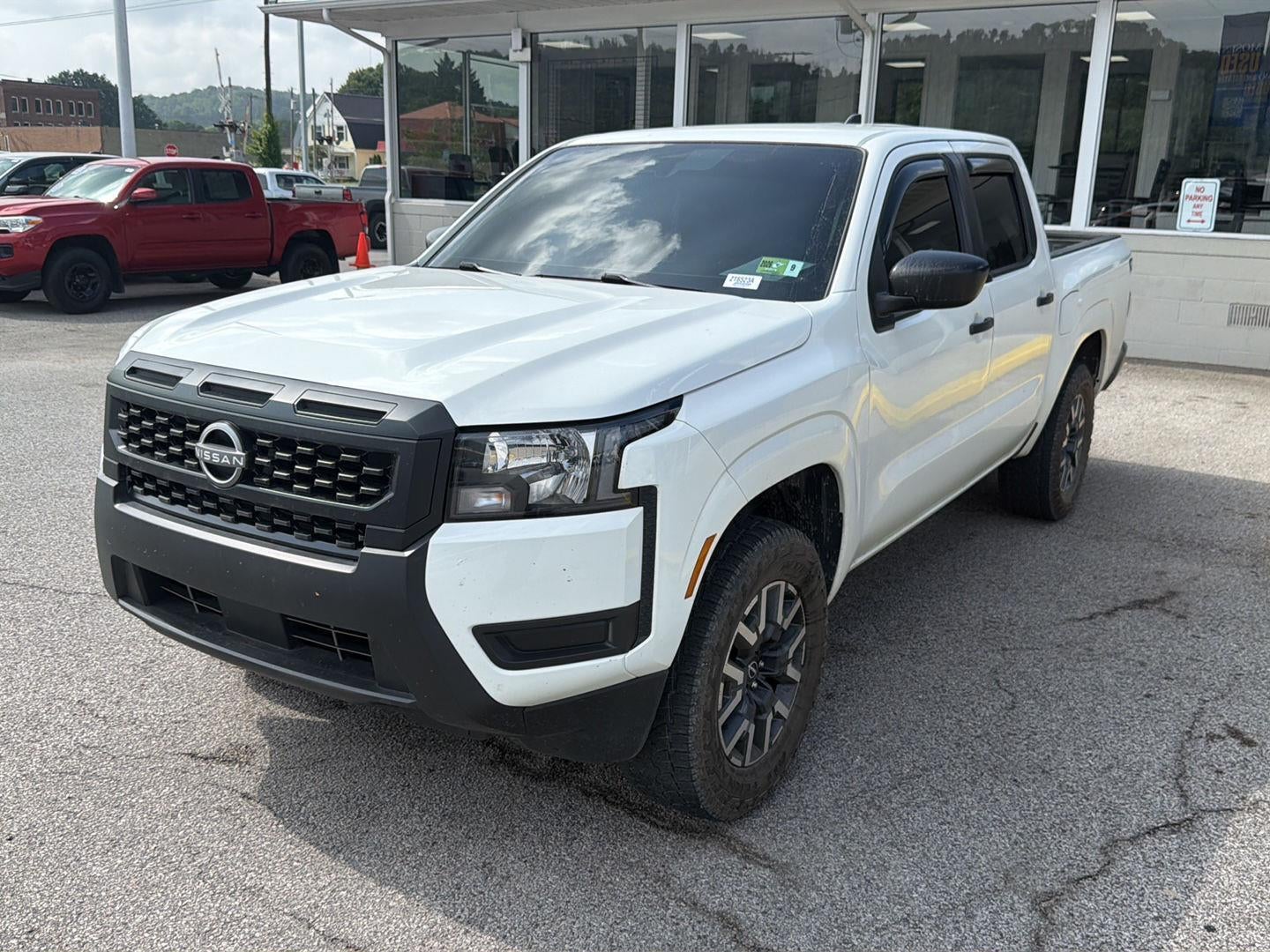 2025 Nissan Frontier S