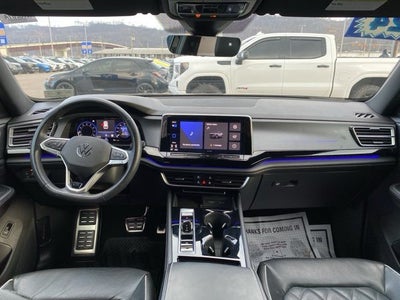 2024 Volkswagen Atlas Cross Sport 2.0T SEL Premium R-Line