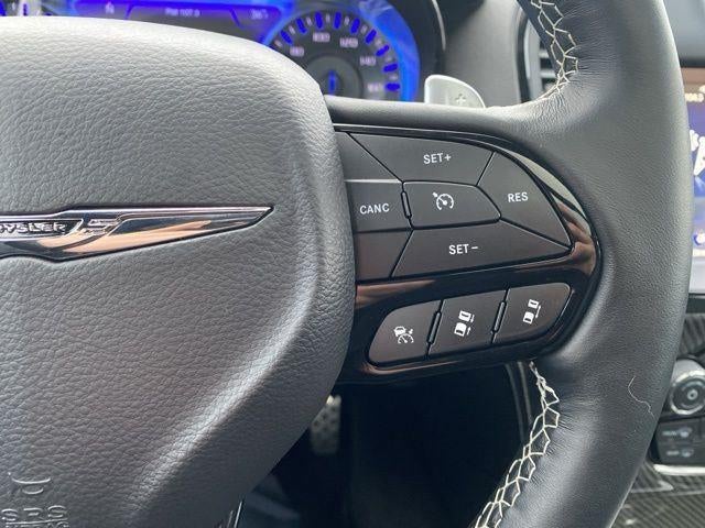 2023 Chrysler 300 300C