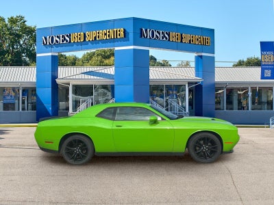 2017 Dodge Challenger SXT