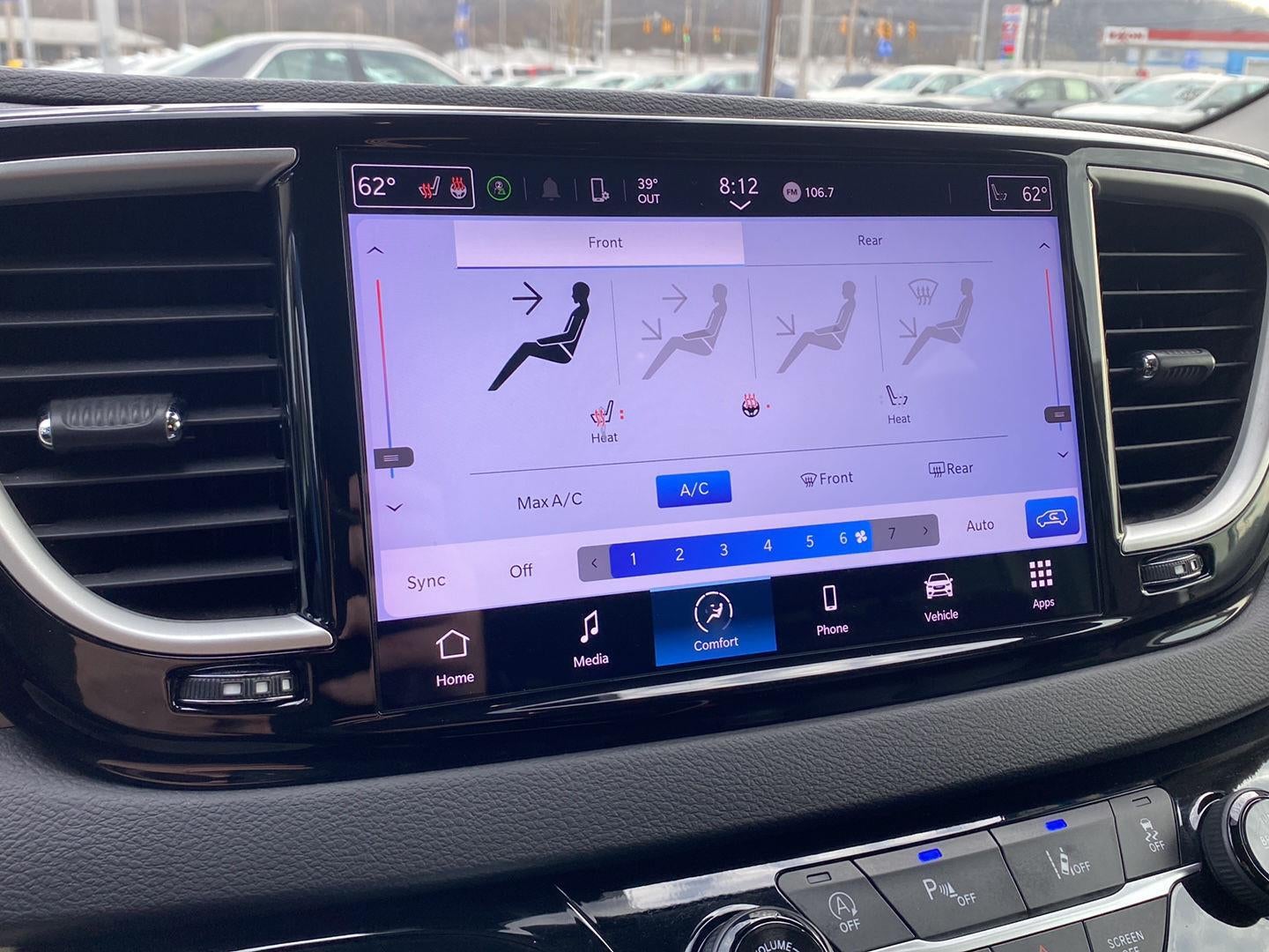 2024 Chrysler Pacifica Touring L