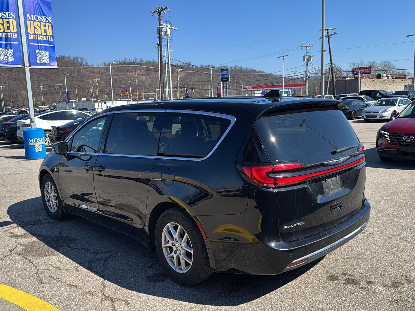 2024 Chrysler Pacifica Touring L