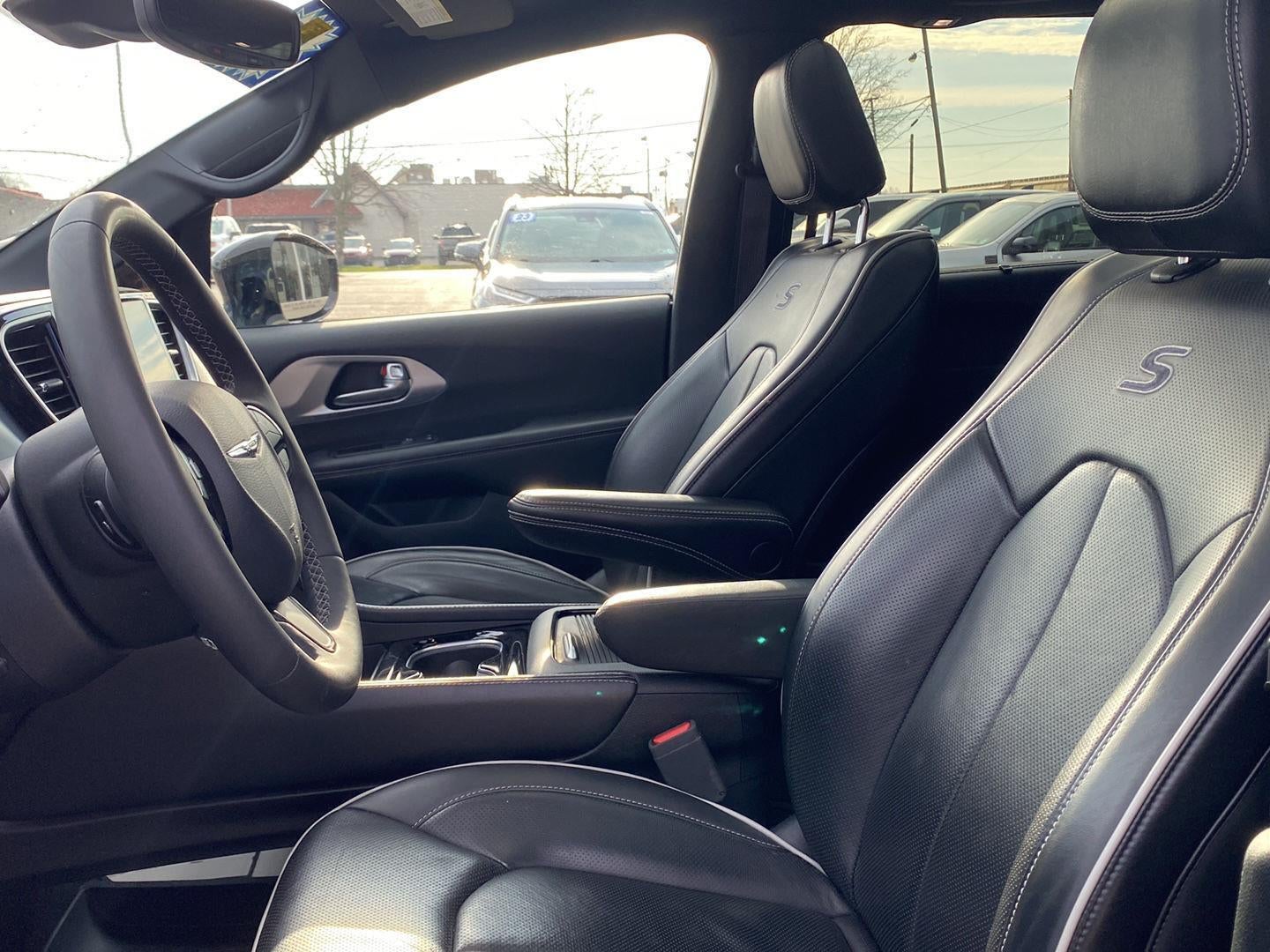 2025 Chrysler Pacifica Limited