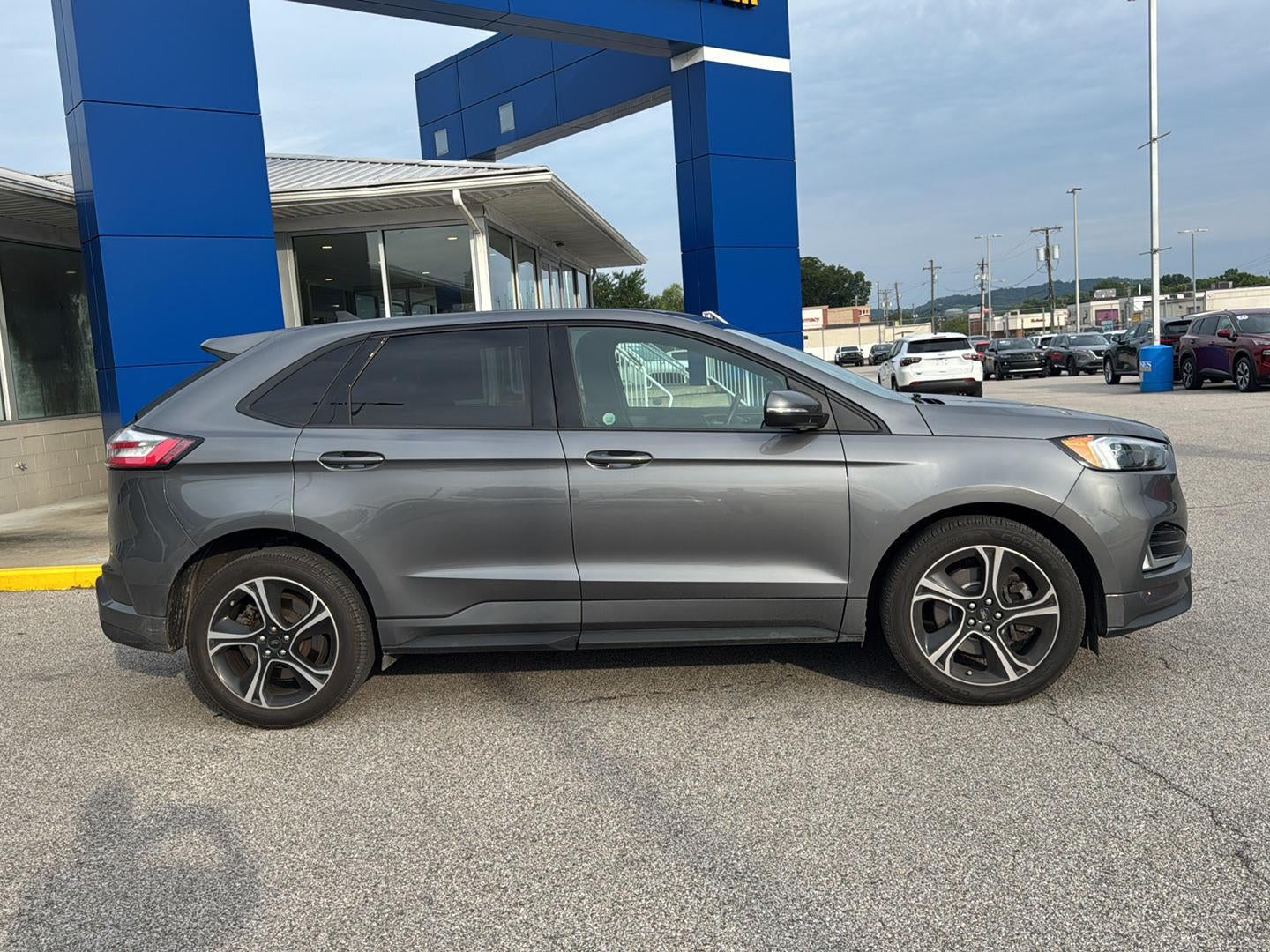2021 Ford Edge ST